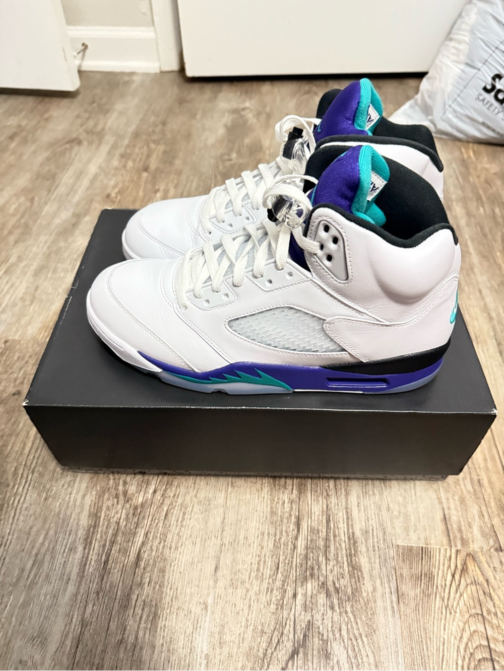 Air Jordan Retro 5